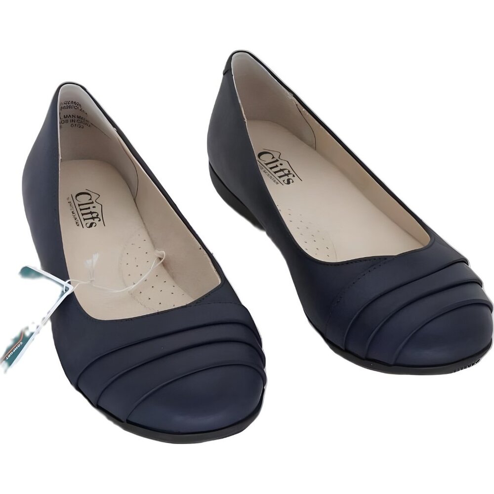 Cliffs by WHITE MOUNTAIN Dark Blue Loafers